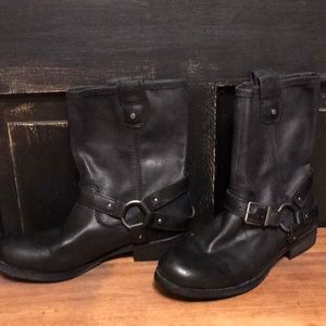 Gianni Bini Black leather boots size 9.5